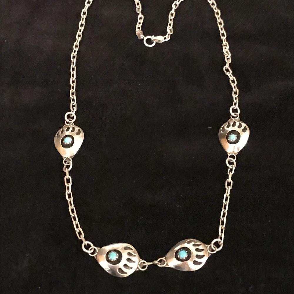 Sterling silver Navajo claw turquoise necklace